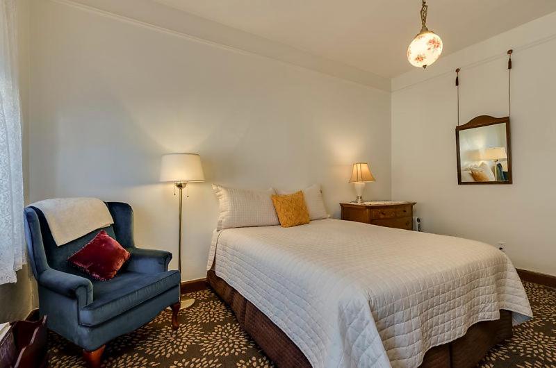 Ryan Hotel Воллес Екстер'єр фото